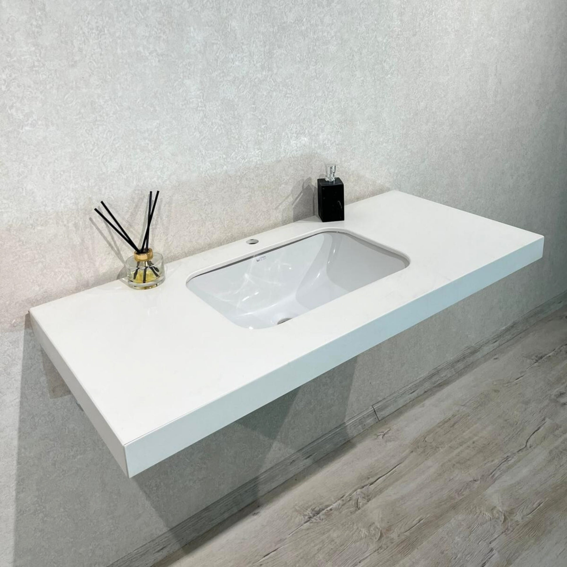 eklaris-silestone-iconic-white-quartz-bathroom-sink-4